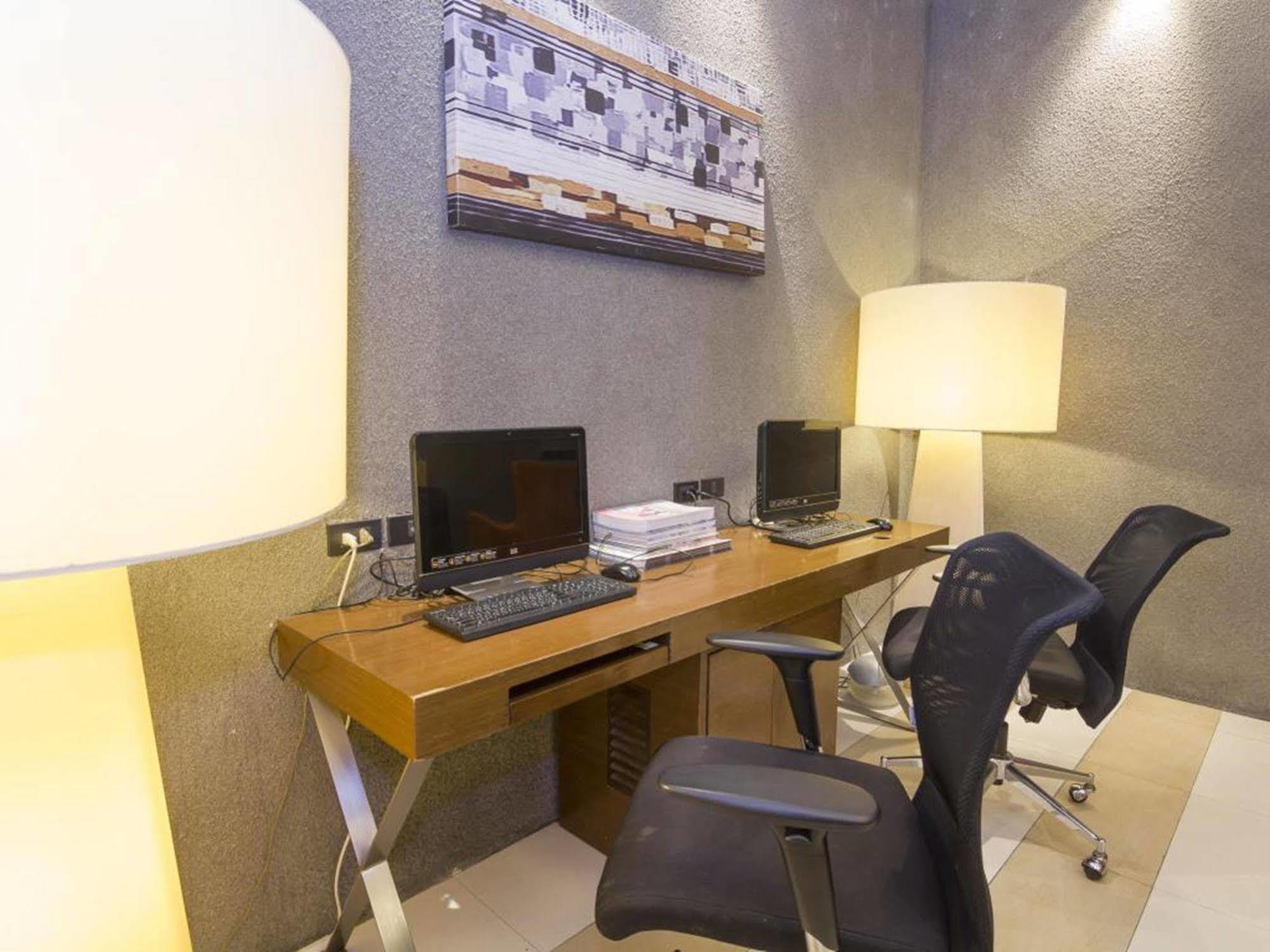 Legacy Hotel Bangkok Sukhumvit Zewnętrze zdjęcie