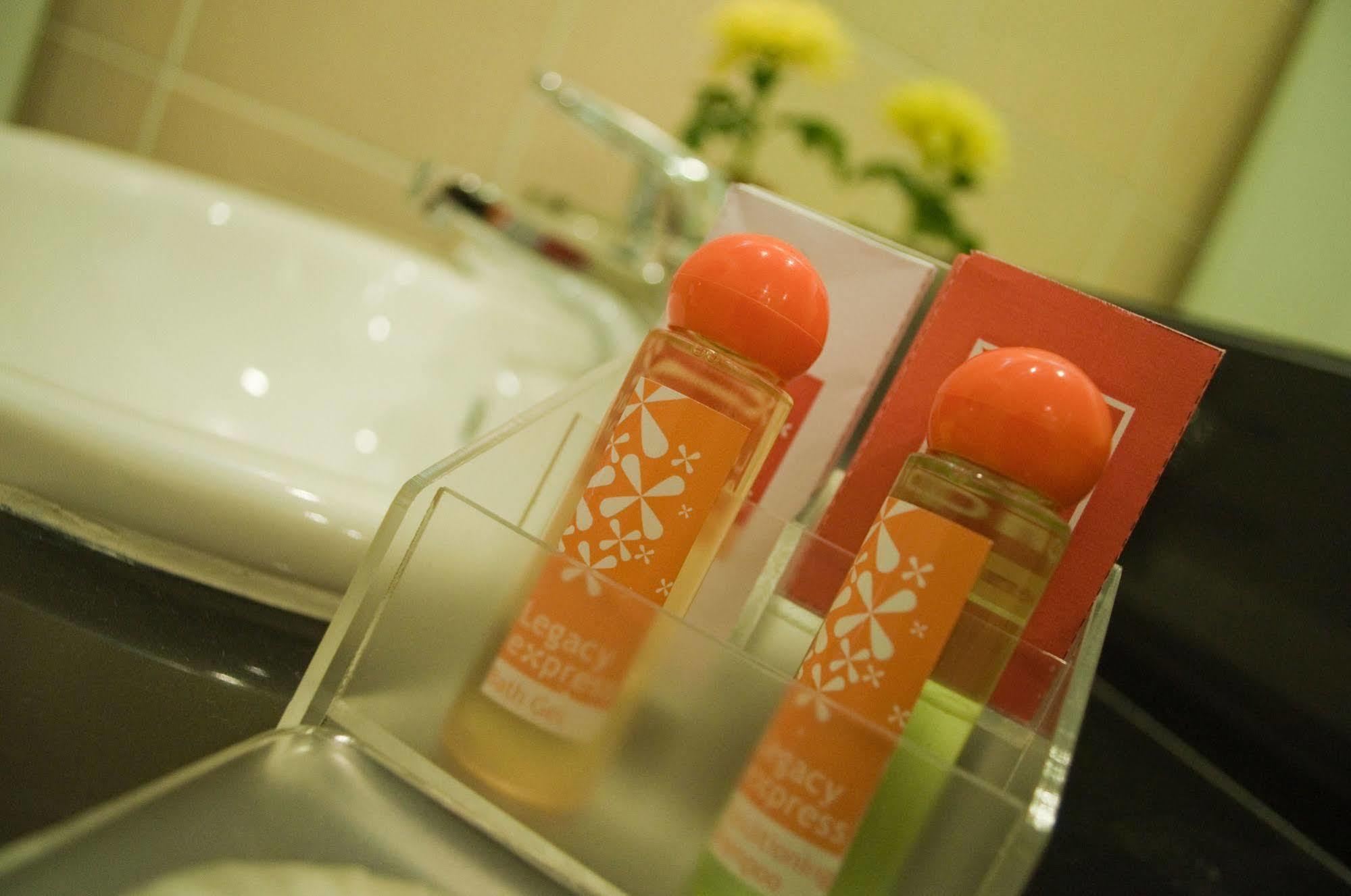 Legacy Hotel Bangkok Sukhumvit Zewnętrze zdjęcie